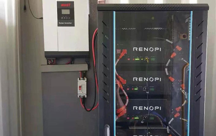 Inverter fuori rete RENOPI 8kva Sistema batteria Lifepo4 50KWH in Libano